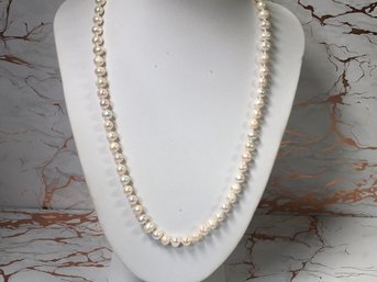 Beautiful Smaller MM Genuine Cultured Baroque Pearl 20' Necklace With Sterling Clasp - Very Pretty Strand