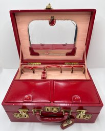 Vintage Saks Fifth Ave Shortrip Leather Overnight Case With  Separate Vanity & Clothes Compartments & Key