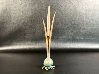 A Vintage 1980s Onion/Garlic Bulb Bud Vase In Copper & Brass