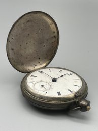 Antique American Watch Co' ( Waltham ), Coin Silver Pocket Watch In Hunter Case.