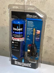 New In Packaging Torch Bernzomatic Trigger Start Propane Torch Kit