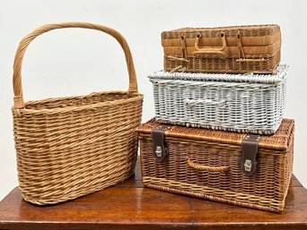 Fine Vintage Baskets - Picnic And Bottle Baskets