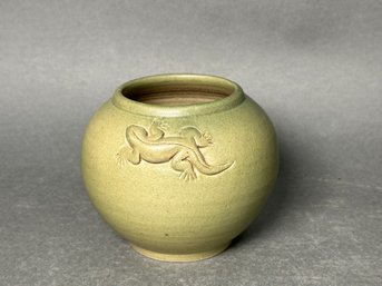 Ceramic Gecko Vase, Made In Indonesia