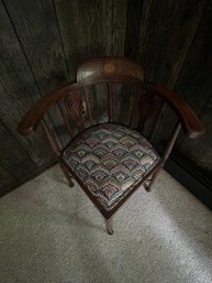 Corner Side Chair