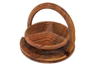 Exquisite Craftmanship Hand Carving Collapsing Wood Basket And Trivet