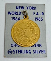 GOLD OVER STERLING SILVER NEW YORK WORLDS FAIR 1964-1965 OFFICE SOUVENIR CHARM OR PENDANT