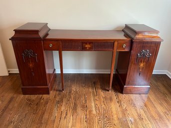 Gorgeous MCM Sheraton Style Mahogany Side Board