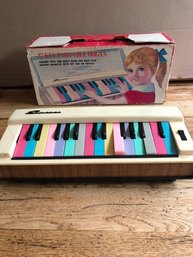 Vintage Sunrise 27 Key Portable Organ Original Box - Untested