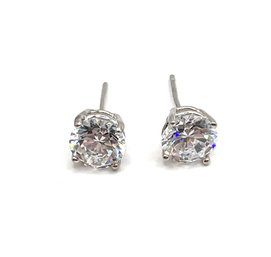 Beautiful Sterling Silver Sparkly Clear Stone Stud Earrings