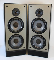 Beautiful Pair Of Working Paradigm Tower Speakers - Model 9se - Great Sound