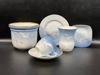 A Small Assortment Of Vintage Bing & Grondahl China, Seagull Pattern