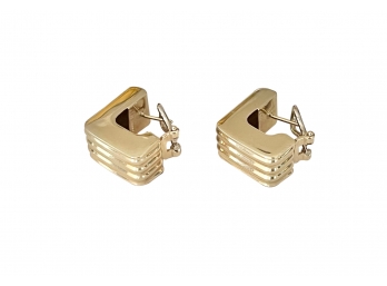 Pair Of Italian 14K Gold Modernist L Form Earrings With Omega Back 4.5 DWT
