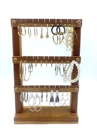 Contents Of Earring Rack