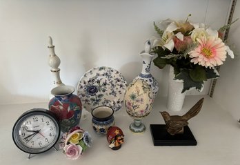 Eleven Porcelain And Collectible Smalls