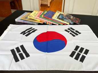 Korean Books And Cultural Items