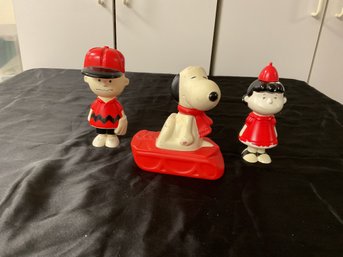 Vintage Avon- Snoopy  Lot