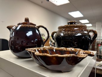 Hull Teapot And Hull Candy Dish With Unmarked Small Bean Pot