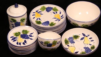 ITALIAN HAND PAINTED PLATE SET