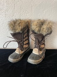 Womens Sorel Joan Of Arctic Waterprroof Winter Ski Snow Boots - Size 8