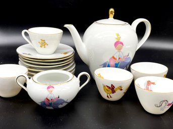 Adorable Vintage Bavarian Tea Set