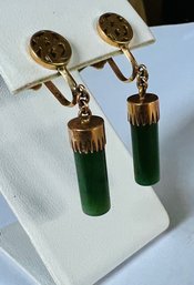 VINTAGE 10K GOLD JADE DANGLE SCREWBACK EARRINGS