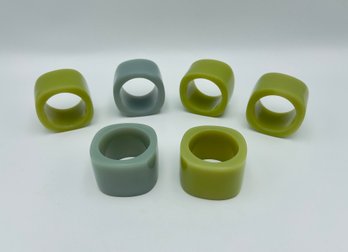 Set Of 6 Vintage Bakelite Napkin Rings