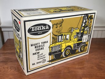 SPECTACULAR Early 1970s TONKA Mighty Mobile Crane #3940 - MINT IN BOX - You Will NEVER See Another Like This !