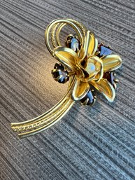 Jewelry Vintage Flower Brooch Pin