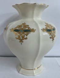 Gorgeous Mid-century Lenox Vase