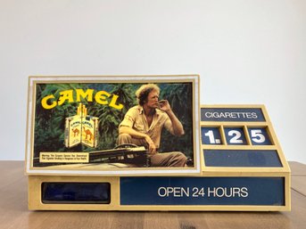 Vintage - 1983 Camel Cigarettes Light Up Retail Display Clock - Tested And Working