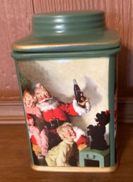 Coca Cola Green Stoneware Cookie Jar Canister 2002 - Dog Doing Tricks For Santa