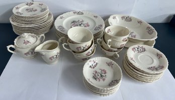 Beautiful Aberdeen China Set Of Over 40 Pieces