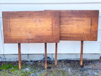 A Pair Of Antique Oak Cantilever Leaves - Salvage Or Project Pieces