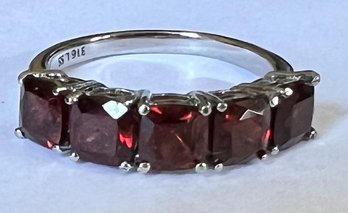 VINTAGE RUBY RED 5 STONE STERLING SILVER RING