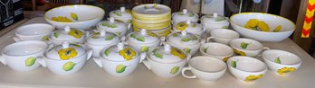 Mancioli Pottery Hand Painted Yellow Poppy Flower Collection Made In Italy