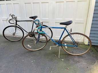 Two Vintage Schwinn 10 Speed Bicycles Including Deluxe Varsity & Continental II