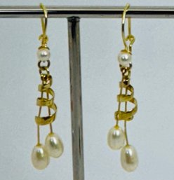 ELEGANT 14K GOLD SPIRAL FORM PEARL DANGLE EARRINGS