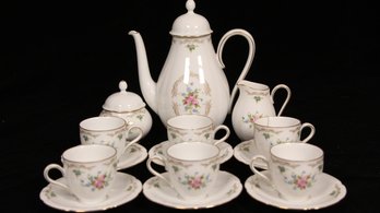 17 PIECE HEINRICH PORCELAIN HANDPAINTED  TEA SET