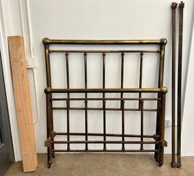 Vintage Full Sized Brass Finished Bed With Metal Frame & Wood Slats