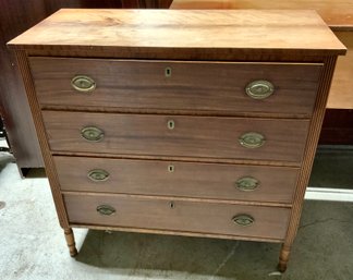 Antique Sheraton Dresser ~ 4 Drawer ~