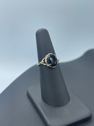 Beautiful Black Onyx & 10k Yellow Gold Solitaire Ring