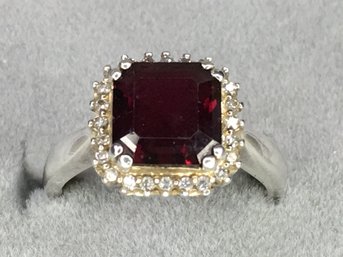 Lovely Vintage Sterling Silver / Gold Plated Ring With Garnet  And White Zircons - Nice Vintage Piece !