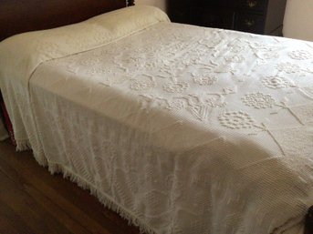 Full/queen Antique Bed Spread