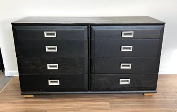 Mid-Centrury Raymond Loewy Bachelor 8-Drawer Dresser For Mengel