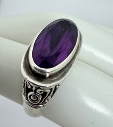 BEAUTIFUL OVAL FACETED AMETHYST SCROLL WORK STERLING SILVER RING