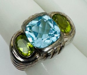 DESIGNER JUDITH RIPKA STERLING SILVER FACETED BLUE TOPAZ AND PERIDOT RING