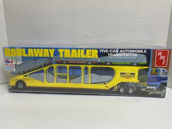 AMT, Haulaway Trailer. 1/25 Scale Model Kit (#26)