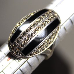 Large Black Onyx Marcasite Dome Shaped Ladies Ring Size 7 Sterling Silver