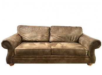 Broyhill Classic Rolled Arm Sofa