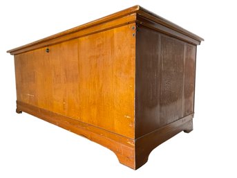 Lane Cedar Chest